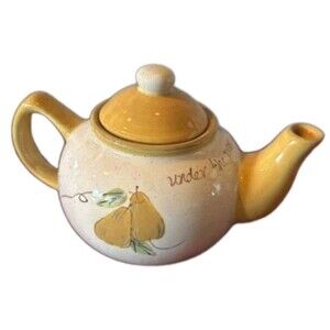 Boyds Bears "Under The Pear Tree" Teapot, Bearware Pottery New In Box #654623